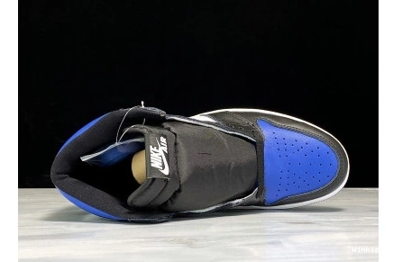 1 GAME ROYAL RETRO - JORDAN BLACK HIGH AIR 555088-041‎ 0925